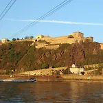 Rheinblick 5 דירה
